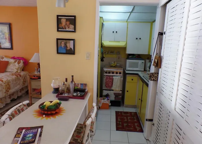 Penthouse Studio @ Club Apartment *
