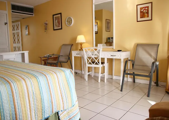 Penthouse Studio @ Club Apartment *
